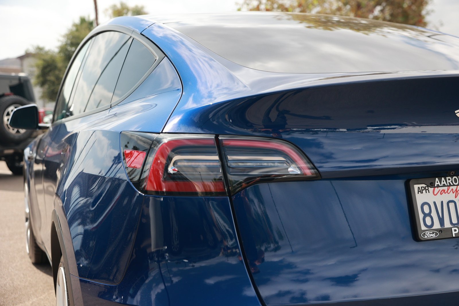 Used 2021 Tesla Model Y Long Range AWD/4WD image 16
