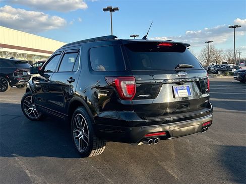 Used 2018 Ford Explorer Sport w/ Equipment Group 401A image 6