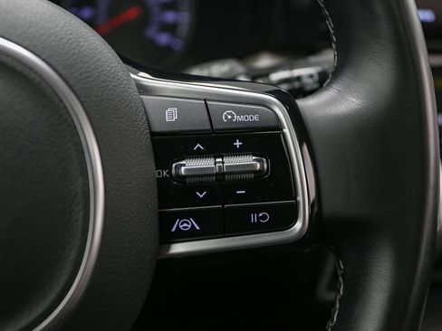 Used 2022 Kia Sorento S w/ Panoramic Sunroof Package AWD/4WD image 42