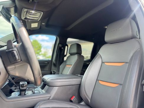Used 2025 GMC Sierra 1500 AT4 AWD/4WD image 16
