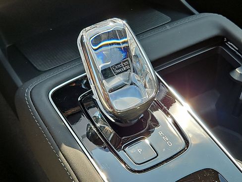 New 2026 Volvo XC90 B6 Ultra w/ Protection Package AWD/4WD image 13