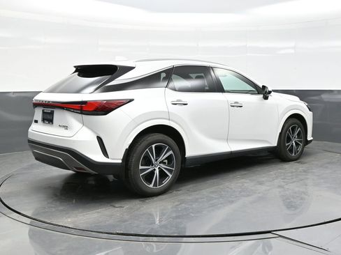 Used 2023 Lexus RX 350h w/ Cold Area Package AWD/4WD image 7