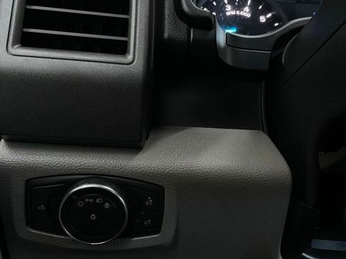 Used 2017 Ford F250 XL image 30