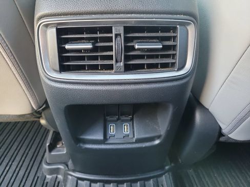 Used 2017 Honda CR-V Touring image 17