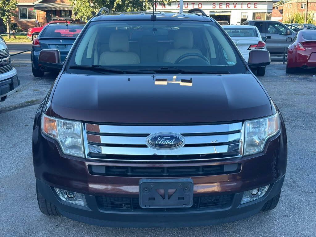 Used 2010 Ford Edge Limited FWD image 2
