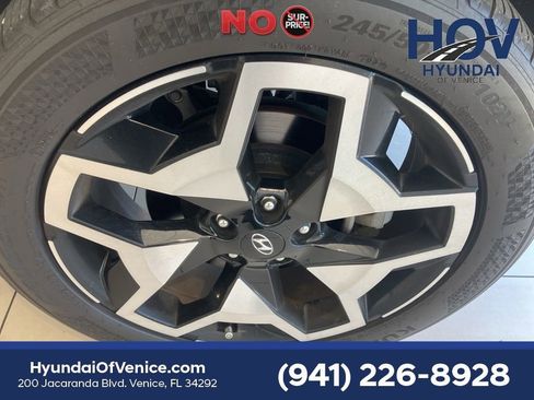 Certified 2024 Hyundai Santa Cruz Limited AWD/4WD image 14