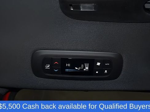 New 2026 Chrysler Pacifica Select w/ S Appearance Package FWD image 29