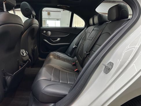 Used 2015 Mercedes-Benz C 400 4MATIC image 13