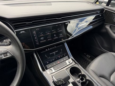 Used 2023 Audi Q7 2.0T Premium Plus w/ Convenience Package AWD/4WD image 20