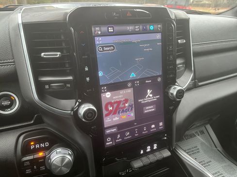 Used 2025 RAM 1500 Laramie image 26