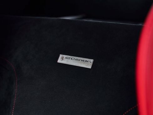Used 2025 Ferrari 12Cilindri RWD image 43