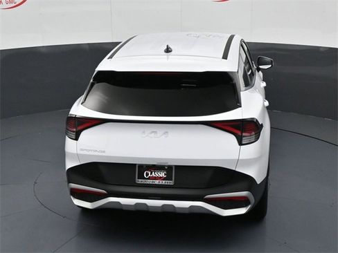 Used 2024 Kia Sportage EX image 24