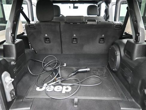 Used 2023 Jeep Wrangler Unlimited w/ Sun & Screen Package AWD/4WD image 16