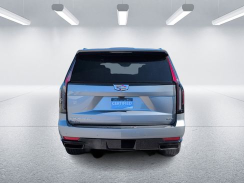Certified 2024 Cadillac Escalade Sport Platinum image 4