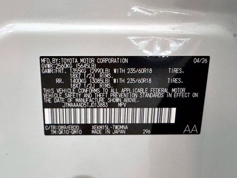 Certified 2026 Toyota C-HR AWD/4WD image 31
