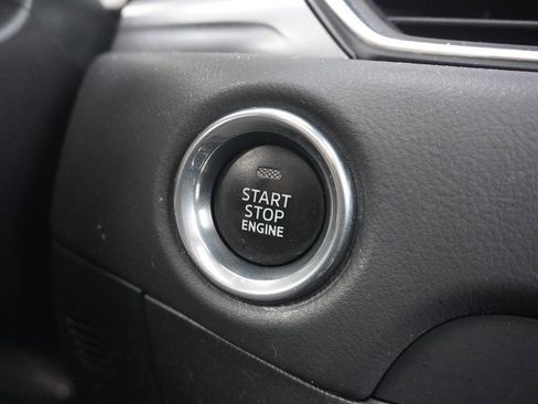 Used 2019 MAZDA CX-5 Touring image 42