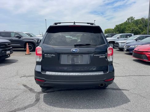Used 2017 Subaru Forester 2.5i Touring w/ Popular Package #2 AWD/4WD image 4