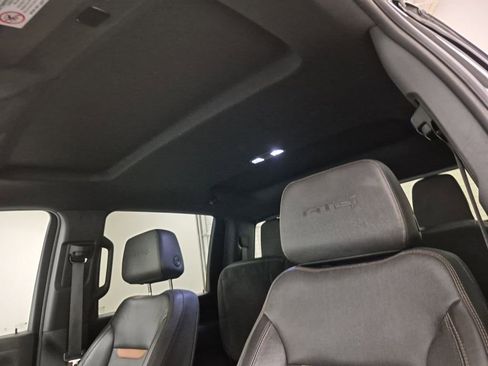 Used 2023 GMC Sierra 2500 AT4 w/ AT4 Preferred Package image 19