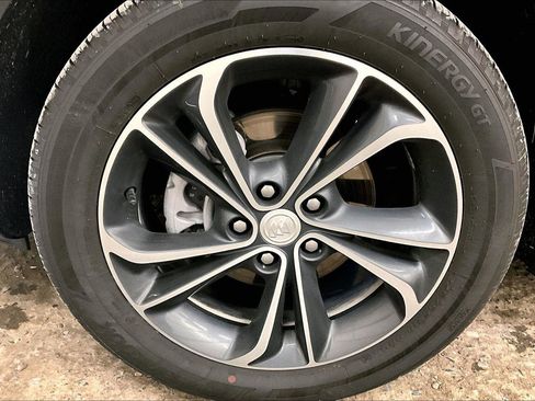 Used 2021 Buick Encore GX Select image 8