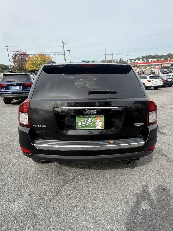 Used 2016 Jeep Compass High Altitude AWD/4WD image 3