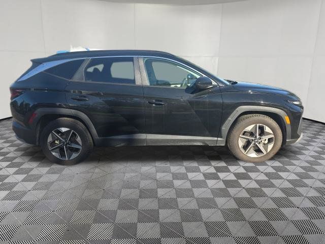 Used 2025 Hyundai Tucson SEL FWD image 10