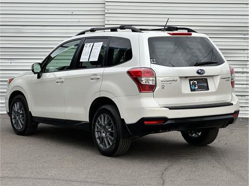 Used 2015 Subaru Forester 2.5i Premium image 12