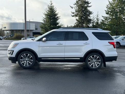 Used 2017 Ford Explorer Platinum image 6