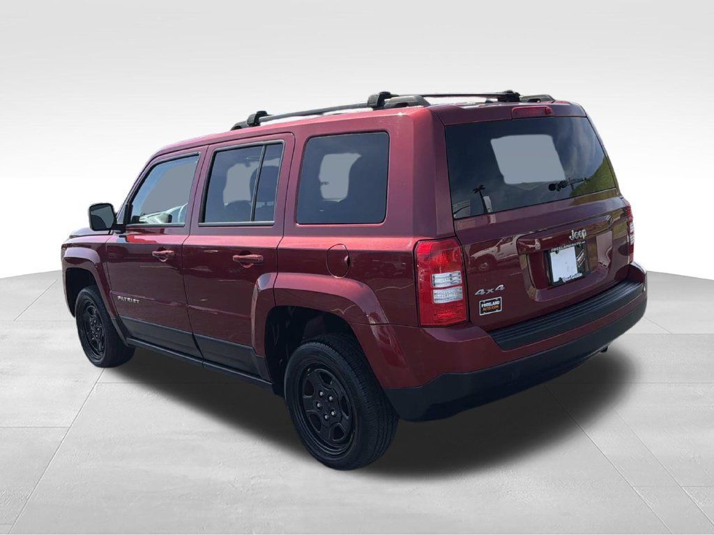Used 2016 Jeep Patriot Sport w/ Power Value Group AWD/4WD image 5