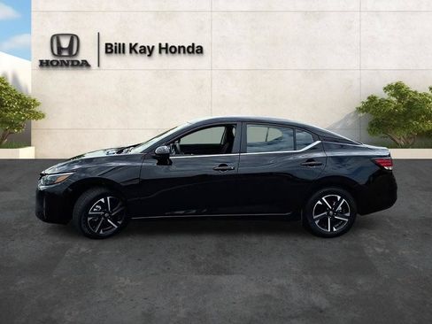 Used 2025 Nissan Sentra SV FWD image 7