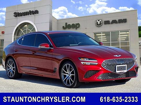 Used 2023 Genesis G70 2.0T image 1