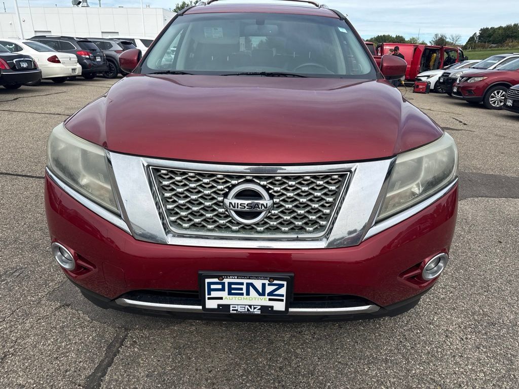 Used 2014 Nissan Pathfinder SL w/ SL Premium Package AWD/4WD image 2