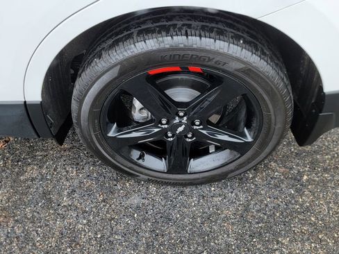 Used 2021 Chevrolet Equinox Premier w/ Redline Edition image 8