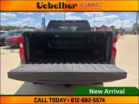Used 2019 Chevrolet Silverado 1500 LT w/ All-Star Edition AWD/4WD image 9
