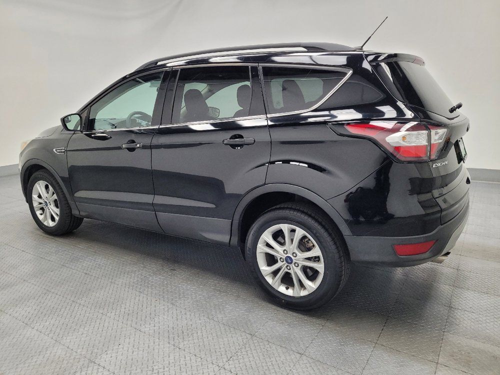 Used 2018 Ford Escape SE FWD image 3