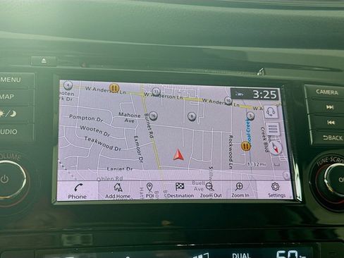 Used 2019 Nissan Rogue SL image 15