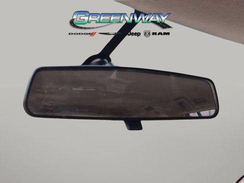 Used 2012 Toyota Highlander FWD image 16