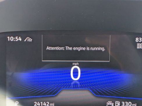 Used 2025 Volkswagen Taos SE AWD/4WD image 16