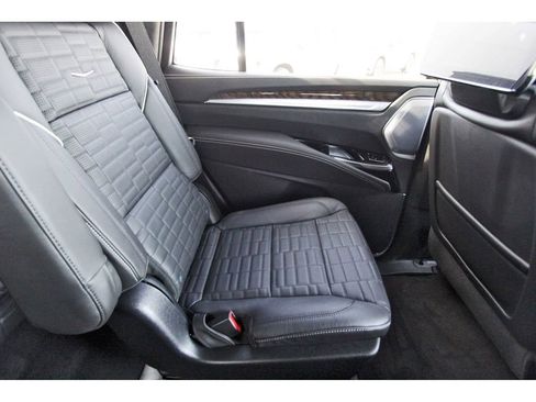 New 2026 Cadillac Escalade Platinum Sport w/ LPO, ONYX Package image 11