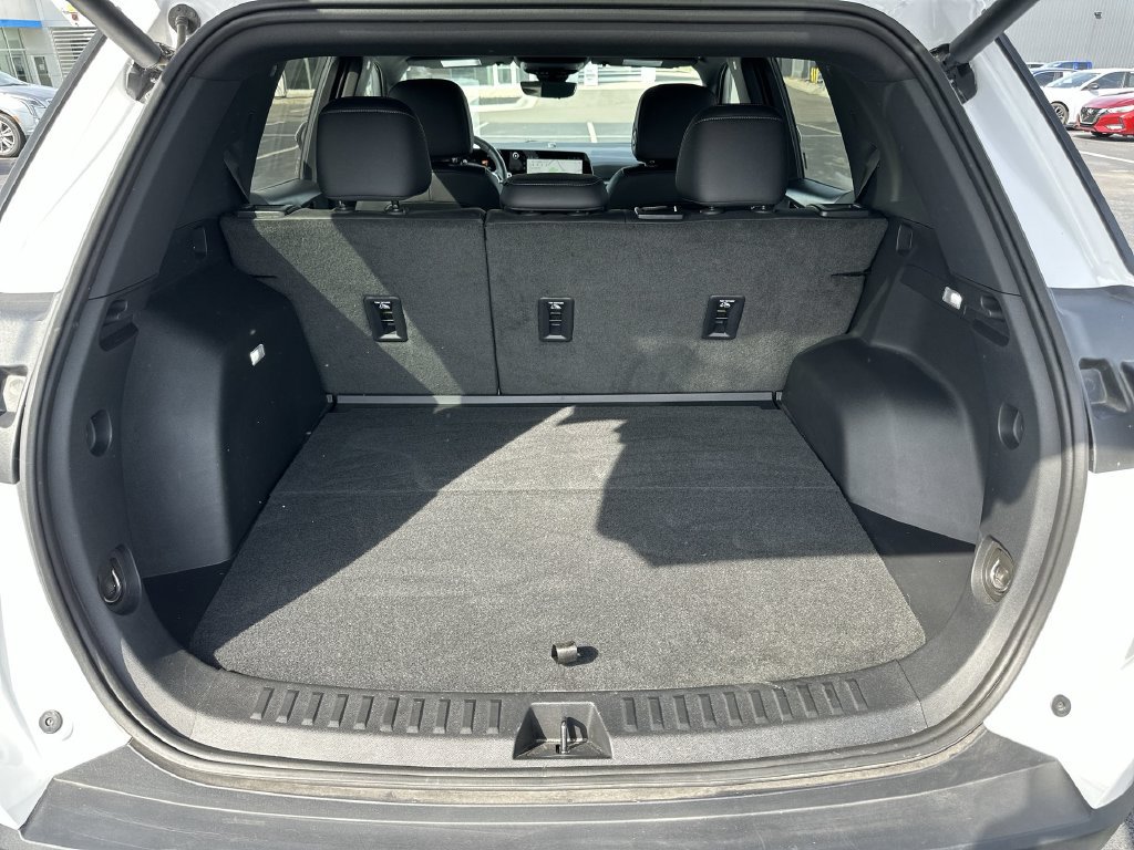 Used 2025 Chevrolet Equinox LT w/ Convenience Package II AWD/4WD image 28