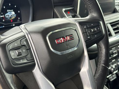 Used 2023 GMC Yukon SLT RWD image 29