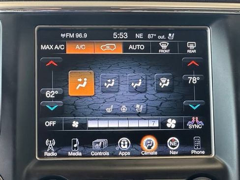 Used 2017 Jeep Grand Cherokee Overland AWD/4WD image 16