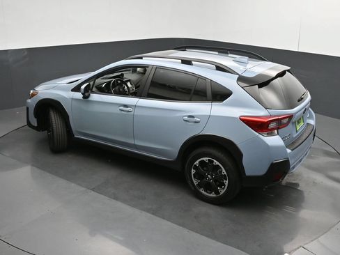 Used 2022 Subaru Crosstrek 2.0i Premium w/ Moonroof Package AWD/4WD image 42