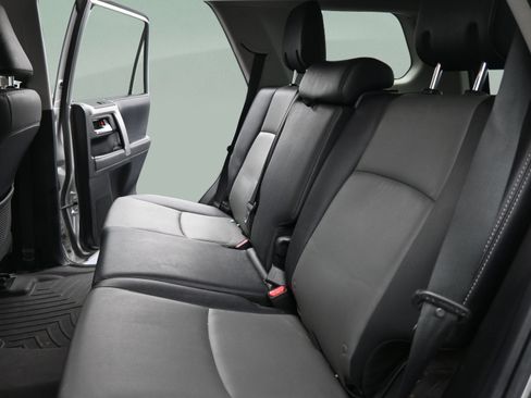 Used 2021 Toyota 4Runner SR5 Premium AWD/4WD image 23