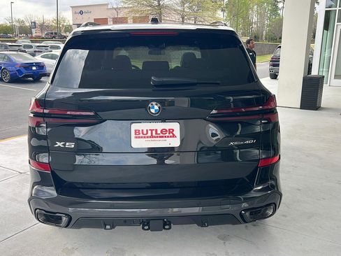New 2026 BMW X5 xDrive40i w/ M Sport Package AWD/4WD image 6