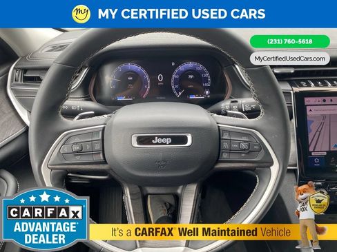 Used 2023 Jeep Grand Cherokee Limited AWD/4WD image 26