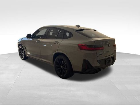 Used 2023 BMW X4 M40i w/ Premium Package image 6