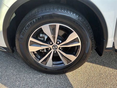 Used 2020 Nissan Murano SV w/ Premium Package AWD/4WD image 26