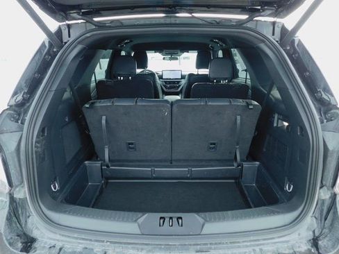 Used 2025 Ford Explorer ST-Line image 12