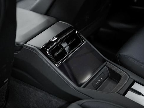 Certified 2025 Porsche Panamera Turbo AWD/4WD image 35