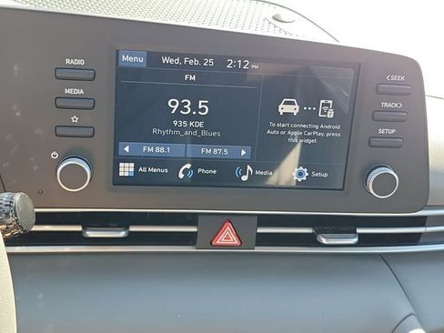 New 2026 Hyundai Elantra SE image 8